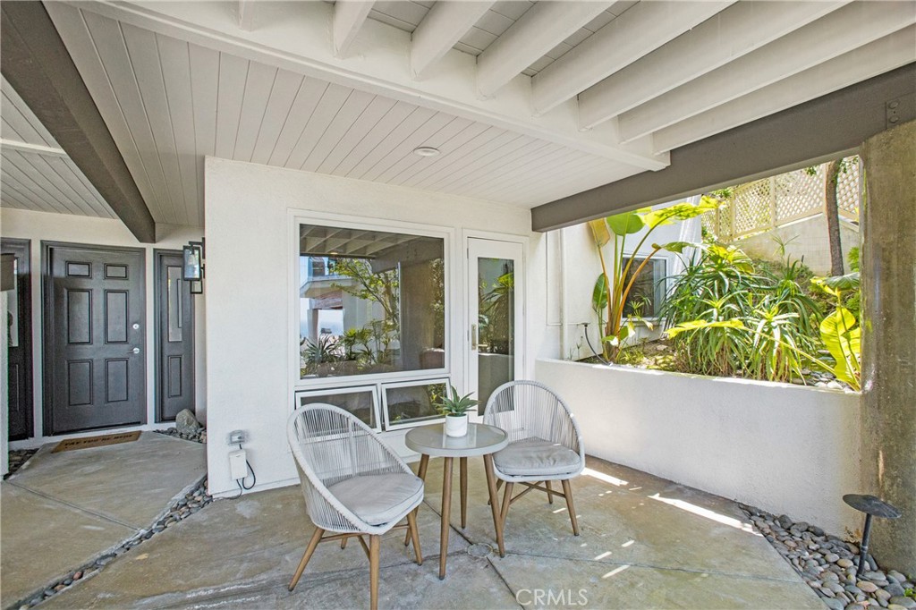 546 Temple Hills, Laguna Beach CA 92651 - photo 31