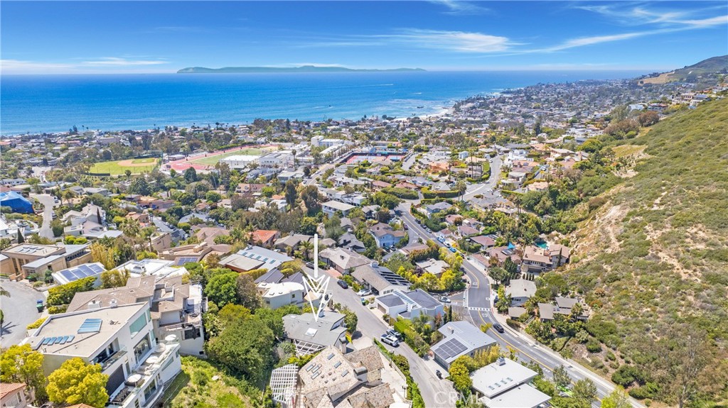546 Temple Hills, Laguna Beach CA 92651 - photo 38