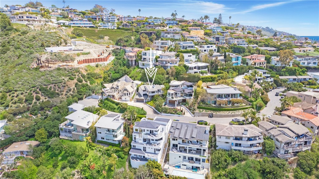 546 Temple Hills, Laguna Beach CA 92651 - photo 39