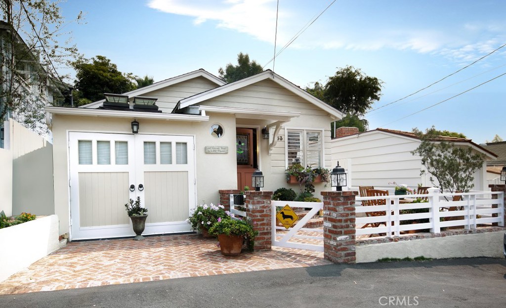553 Lombardy Lane, Laguna Beach CA 92651 - photo 1