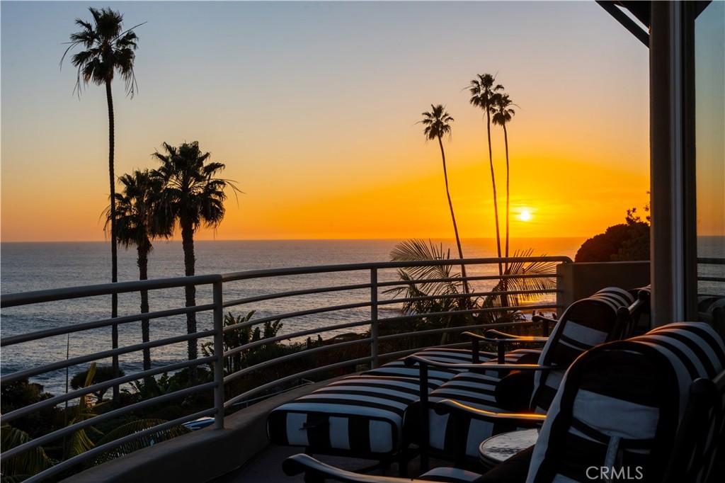 556 Cliff Drive A, Laguna Beach CA 92651 - photo 1