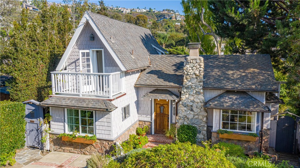 559 Calliope Street, Laguna Beach CA 92651 - photo 1
