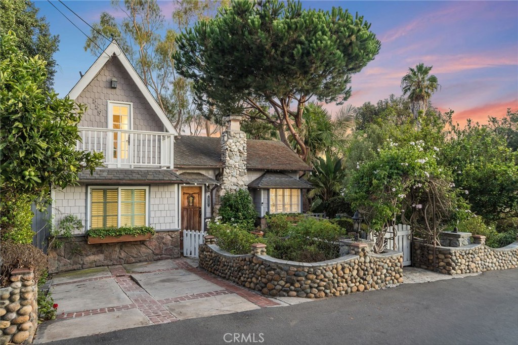 559 Calliope Street, Laguna Beach CA 92651 - photo 1