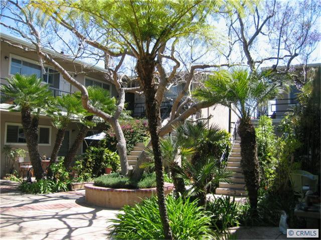 Exterior Front - 559 CYPRESS Drive B, Laguna Beach CA 92651 - photo 1