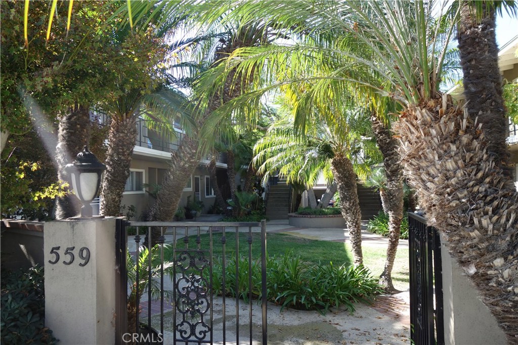 559 Cypress Drive E, Laguna Beach CA 92651 - photo 1