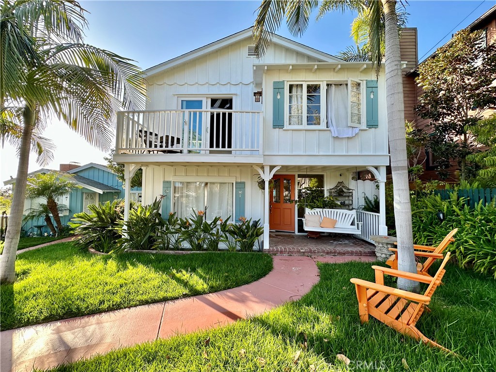 560 Flora Street, Laguna Beach CA 92651 - photo 1