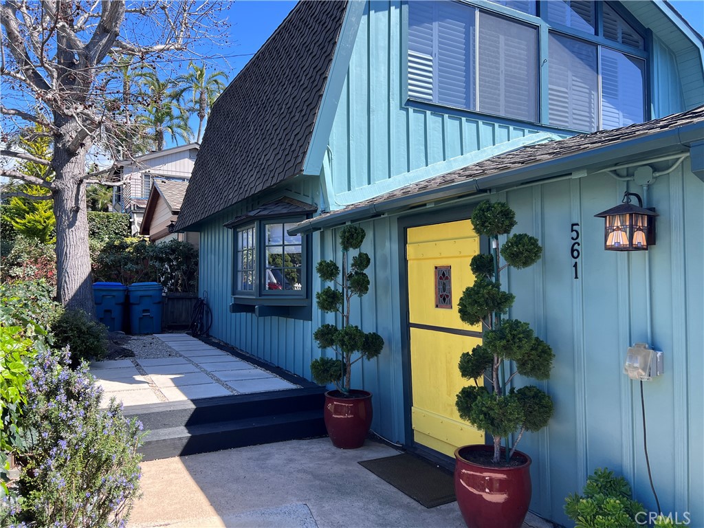Welcome to 561 Seaview! - 561 Seaview Street, Laguna Beach CA 92651 - photo 1