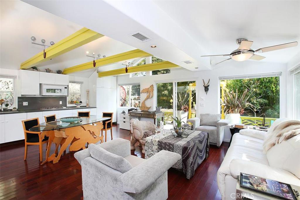 562 Cress Street, Laguna Beach CA 92651 - photo 1