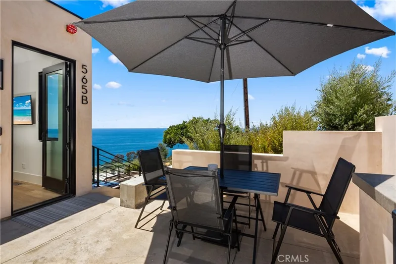 565 B Fern Street B, Laguna Beach