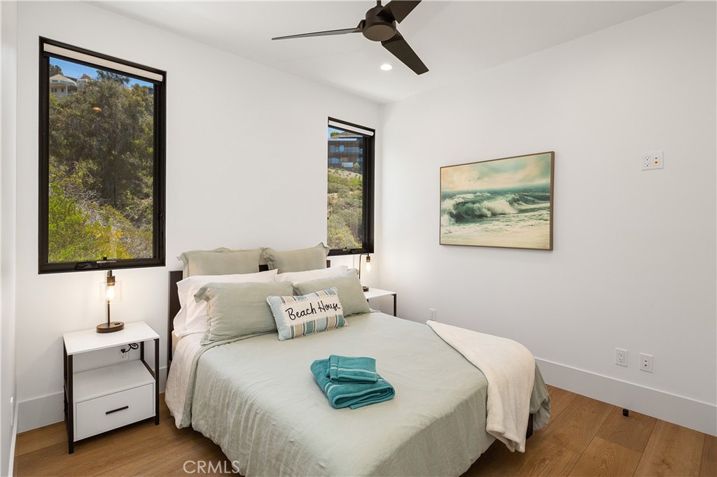 565 B Fern Street B, Laguna Beach CA 92651 - photo 14