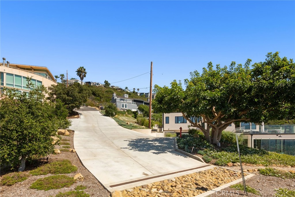 565 B Fern Street B, Laguna Beach CA 92651 - photo 19