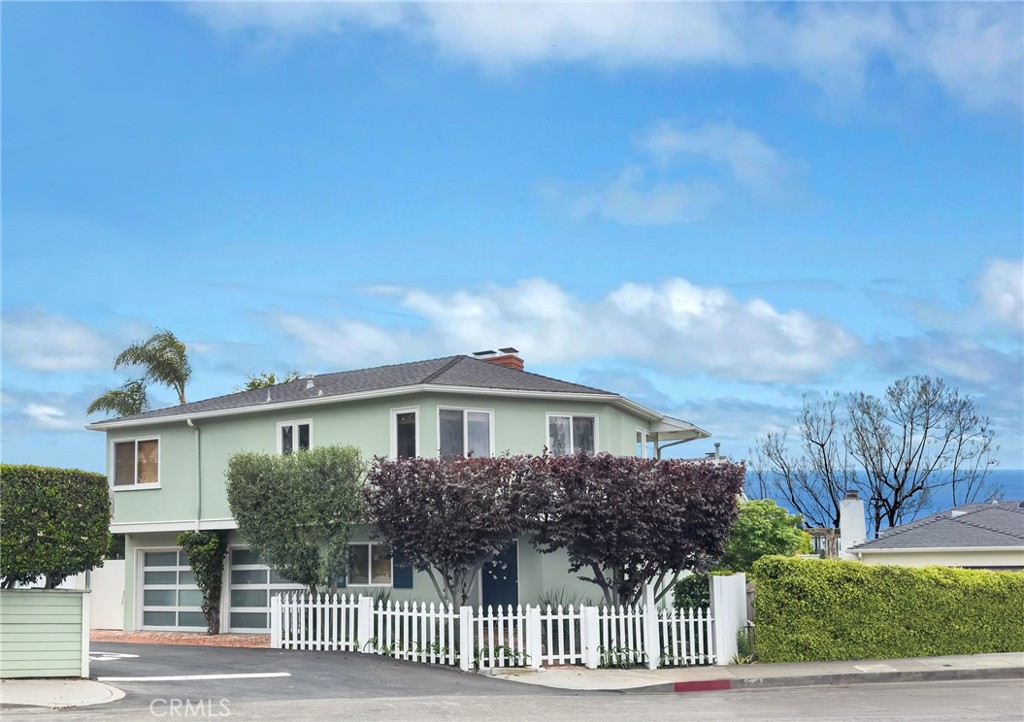 565 Park Avenue - 565 Park Avenue, Laguna Beach CA 92651 - photo 1