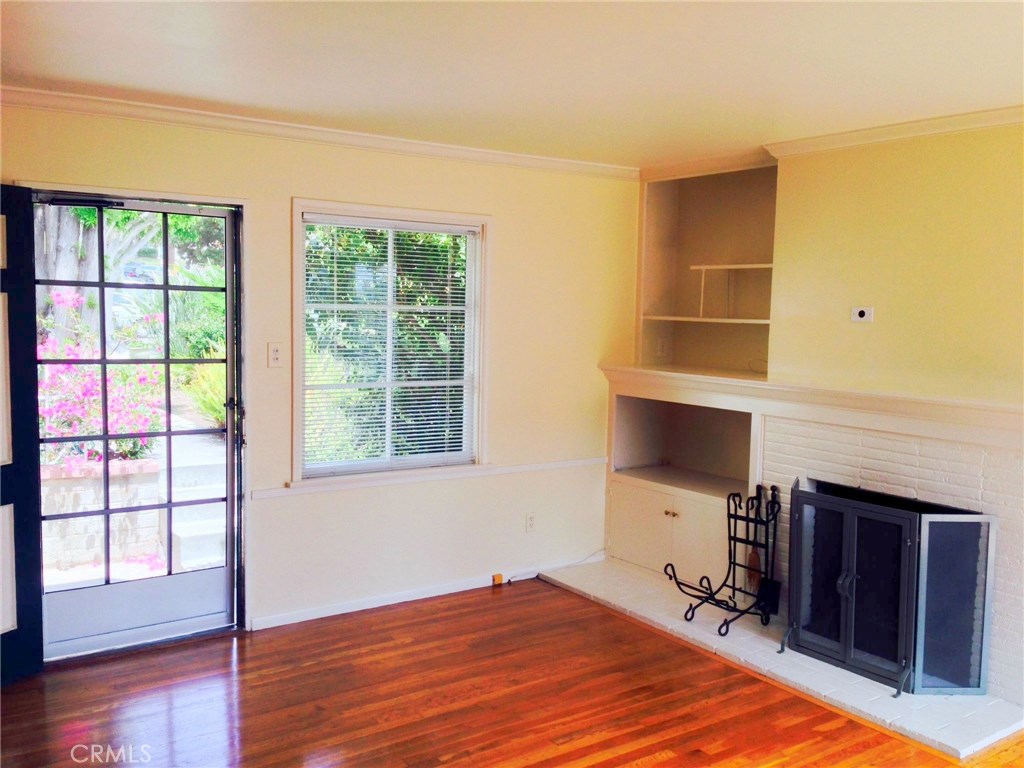 569 Blumont Street, Laguna Beach CA 92651 - photo 1