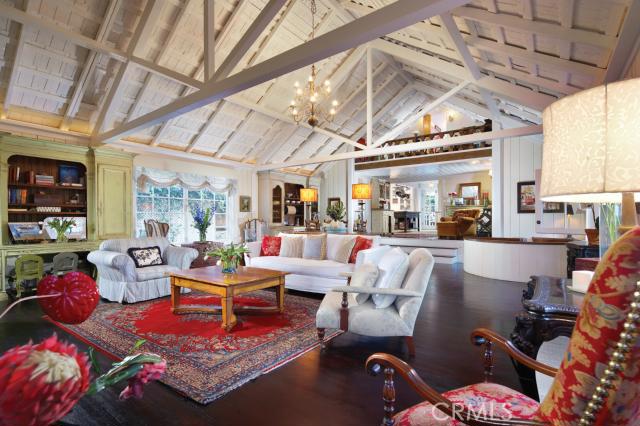 571 Graceland Drive, Laguna Beach CA 92651 - photo 1