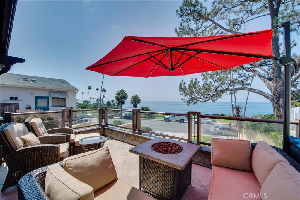 574 Cliff Drive, Laguna Beach CA 92651 - photo 1