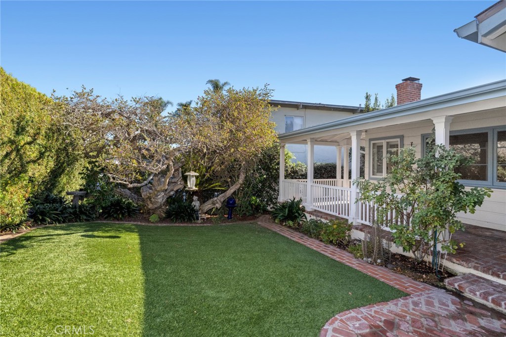 575 Blumont Street, Laguna Beach CA 92651 - photo 1