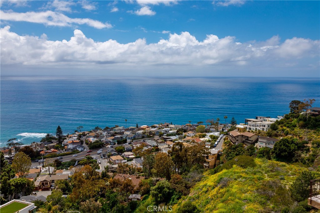 575 Nyes Place, Laguna Beach CA 92651 - photo 1