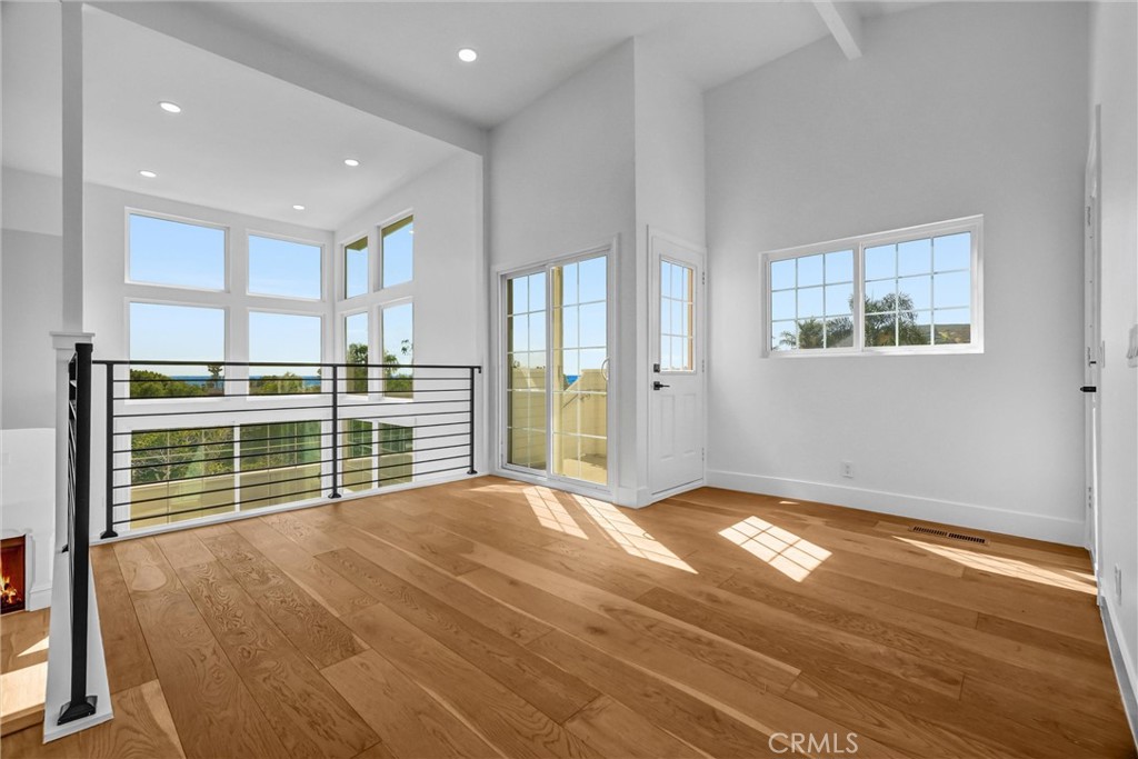 575 Through A, Laguna Beach CA 92651 - photo 9
