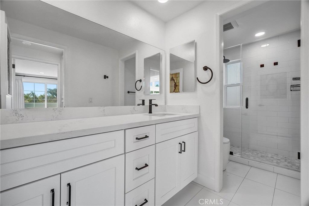 575 Through A, Laguna Beach CA 92651 - photo 16