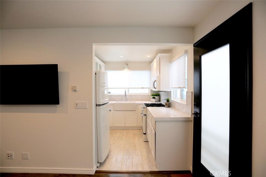 577 Ramona B, Laguna Beach CA 92651 - photo 1