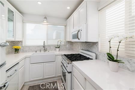 577 Ramona B, Laguna Beach CA 92651 - photo 12