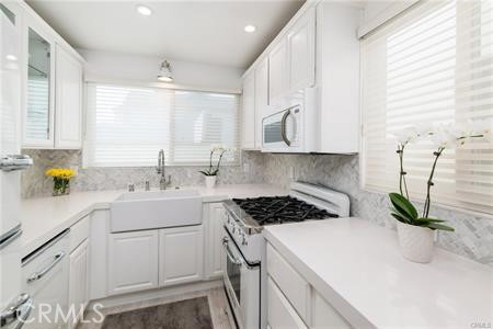 577 Ramona C, Laguna Beach CA 92651 - photo 12
