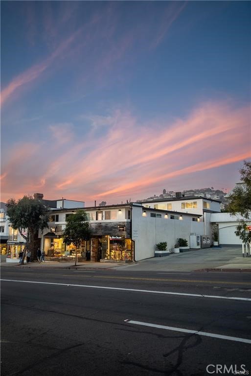 Fantastic Laguna Village Appartment at Twighlight - 577 S Ramona #E, Laguna Beach CA 92651 - photo 1