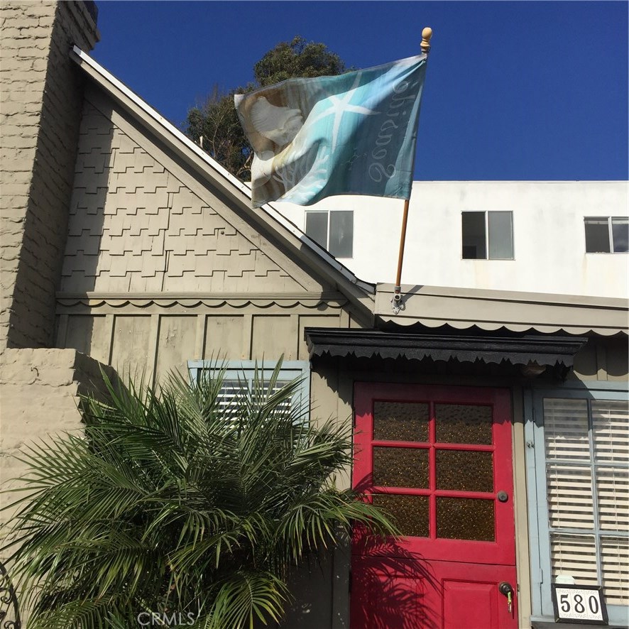 580 Ramona Avenue, Laguna Beach CA 92651 - photo 1