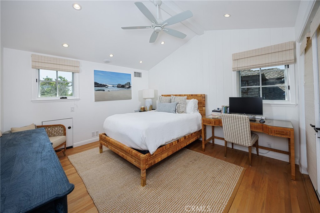 581 Brooks, Laguna Beach CA 92651 - photo 10