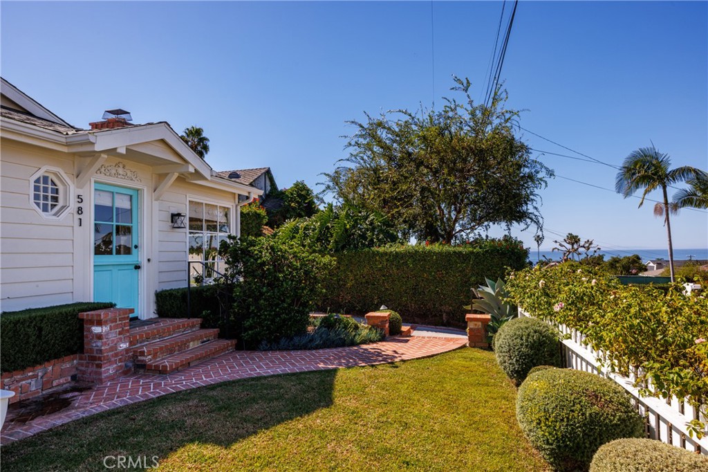 581 Brooks, Laguna Beach CA 92651 - photo 23