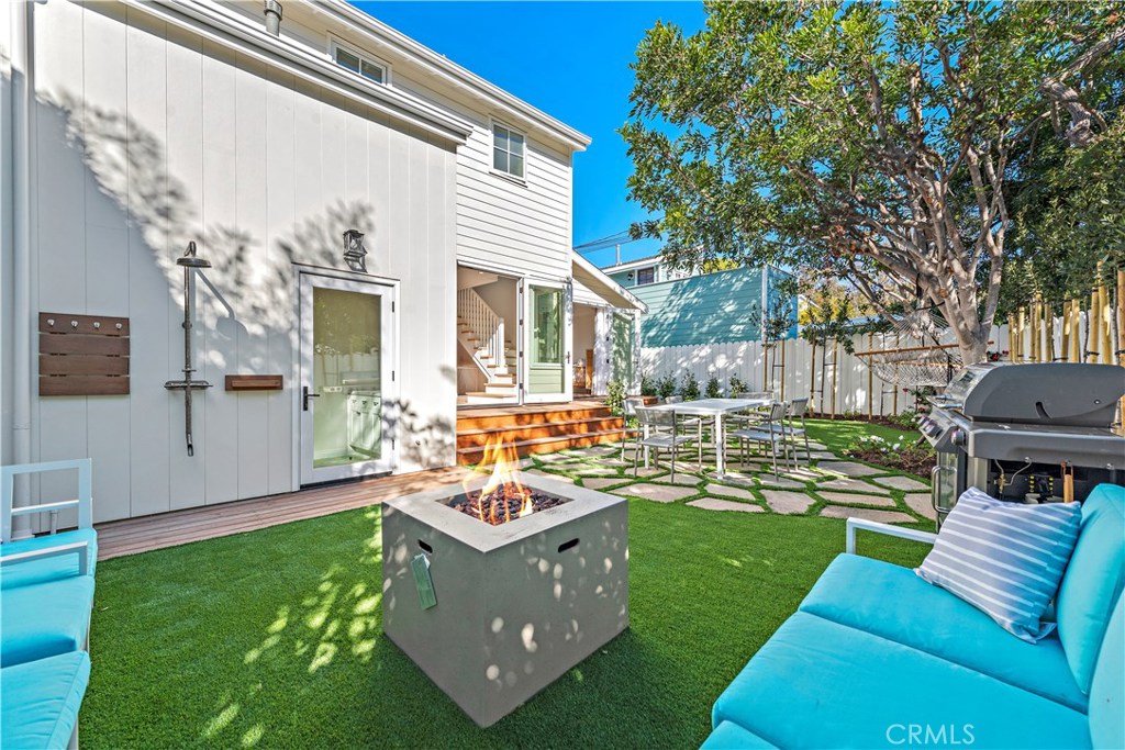 581 Brooks Street, Laguna Beach CA 92651 - photo 1