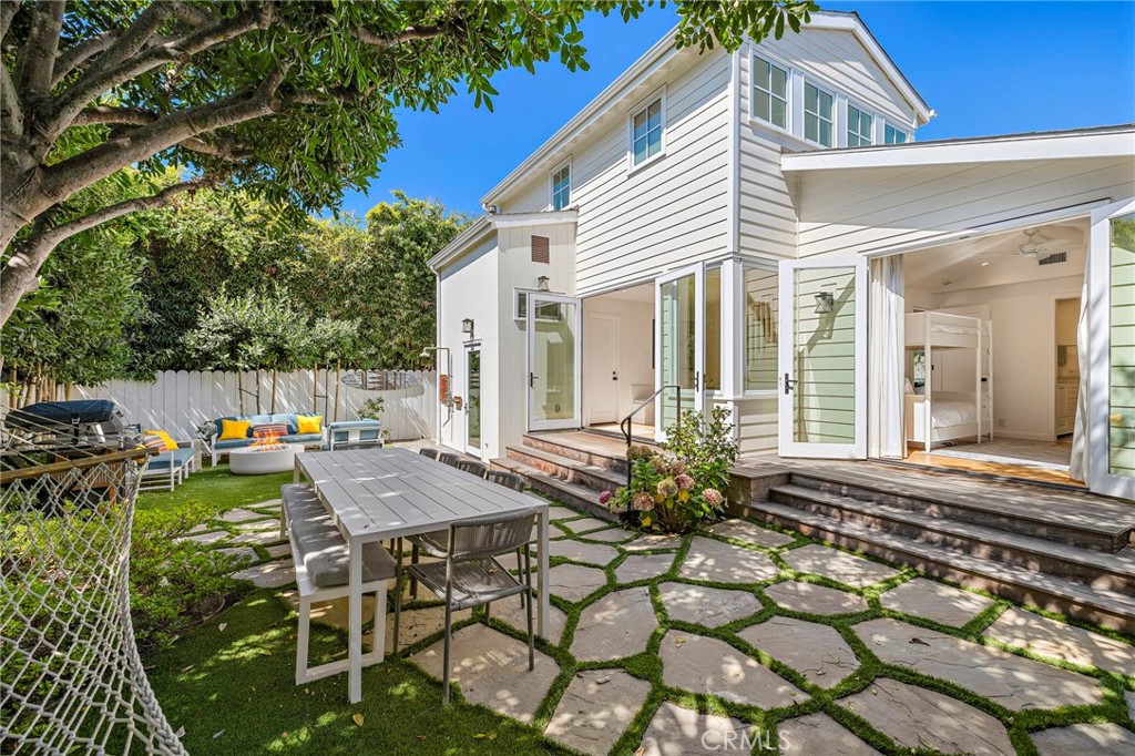 581 Brooks Street, Laguna Beach CA 92651 - photo 1
