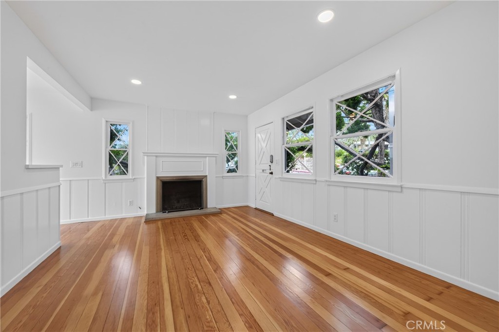 581 Park, Laguna Beach CA 92651 - photo 1