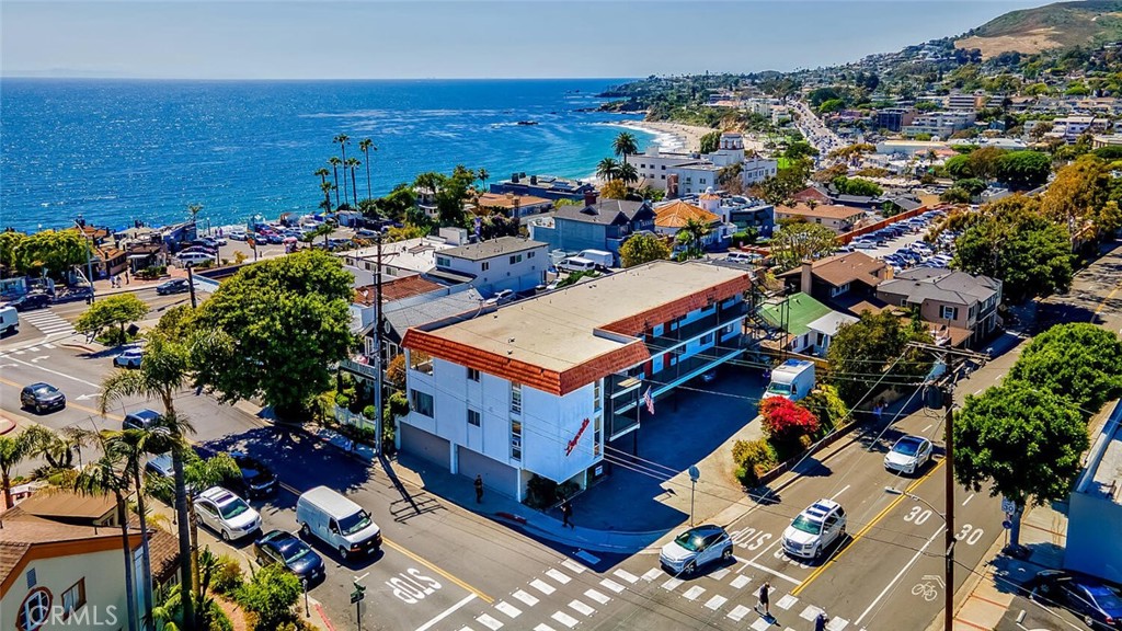 "Lagunita" Apartments ~ Ideal location in the heart of down town Laguna Beach! - 585 Glenneyre St. #4 Street, Laguna Beach CA 92651 - photo 1