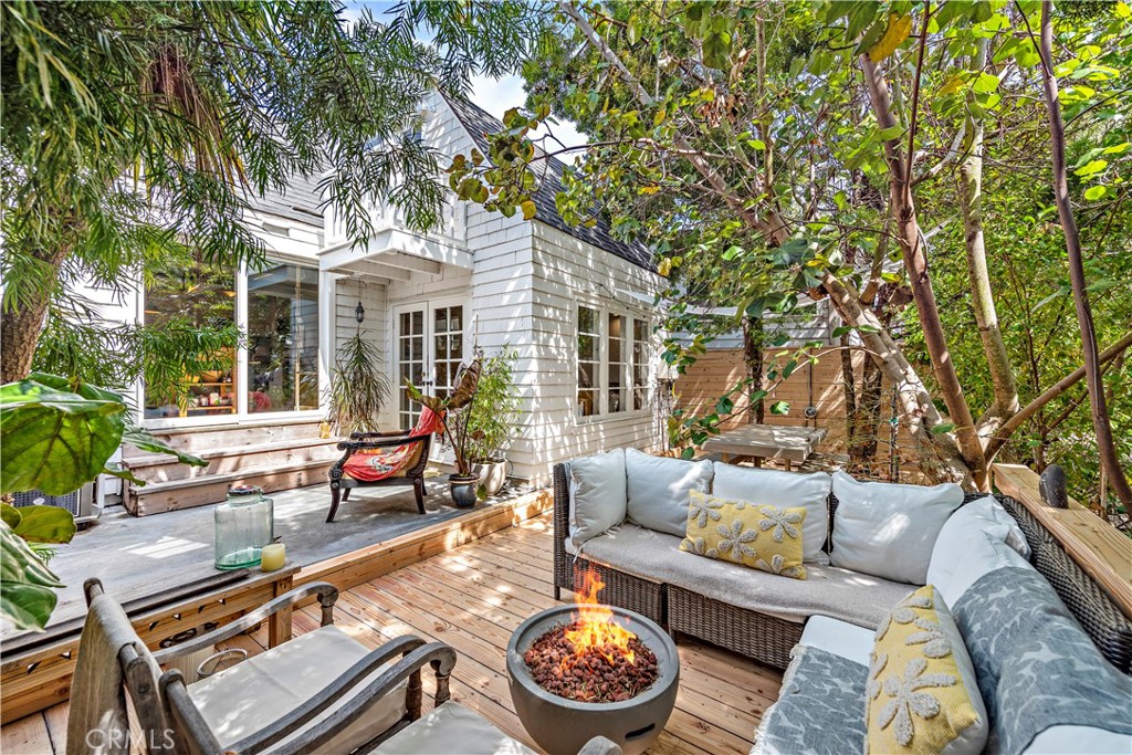 585 Lombardy Lane, Laguna Beach CA 92651 - photo 1
