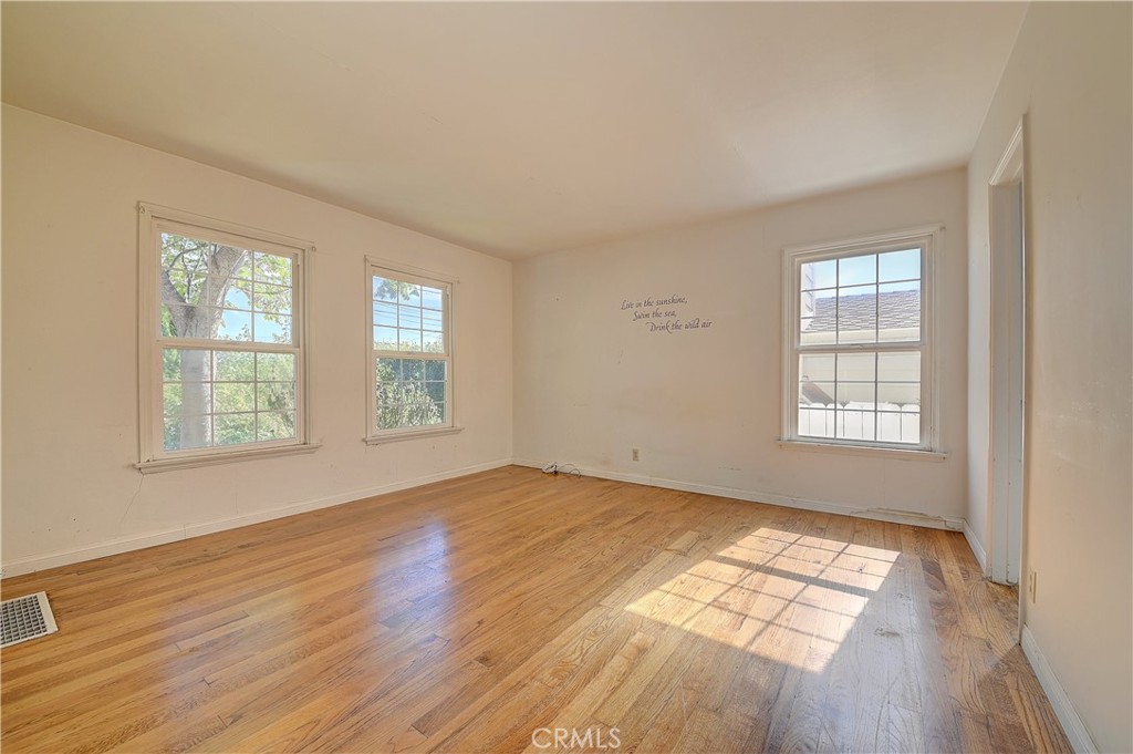 590 Seaview Street, Laguna Beach CA 92651 - photo 5