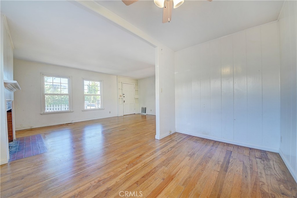 590 Seaview Street, Laguna Beach CA 92651 - photo 16