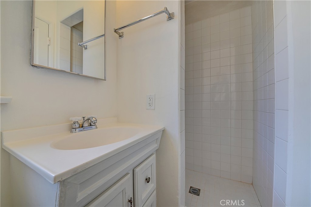 590 Seaview Street, Laguna Beach CA 92651 - photo 25