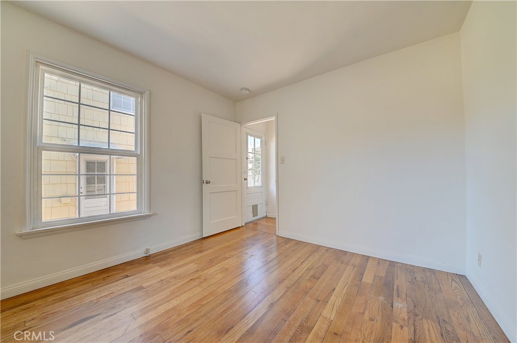 590 Seaview Street, Laguna Beach CA 92651 - photo 28