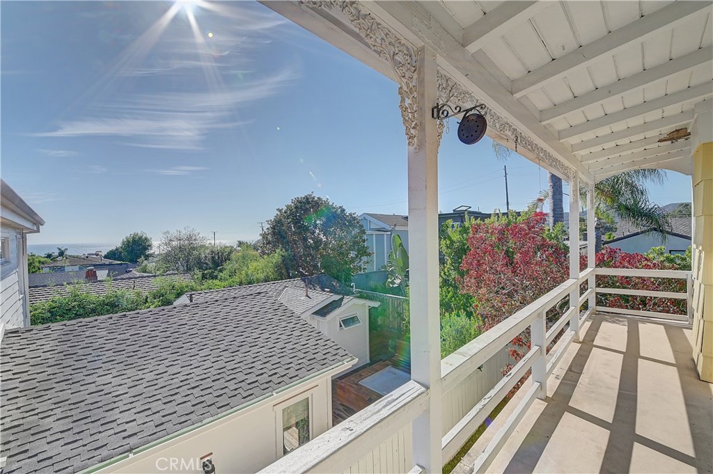 590 Seaview Street, Laguna Beach CA 92651 - photo 53