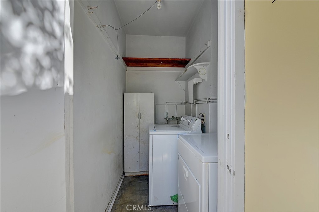 590 Seaview Street, Laguna Beach CA 92651 - photo 59