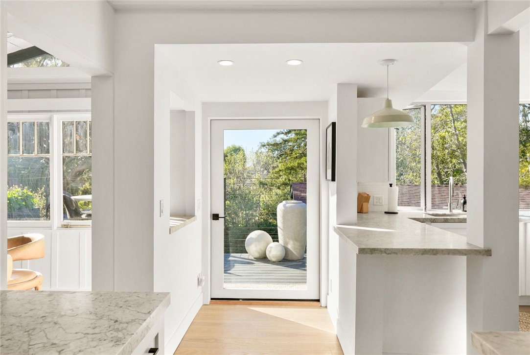 592 Bluebird Canyon Drive, Laguna Beach CA 92651 - photo 13