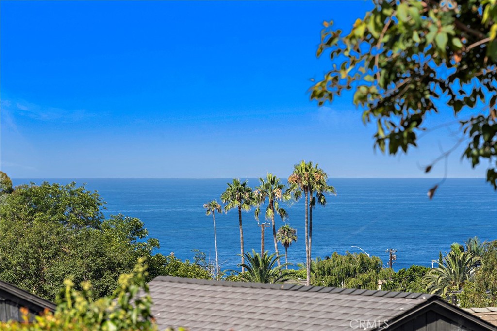 592 Bluebird Canyon Drive, Laguna Beach CA 92651 - photo 18