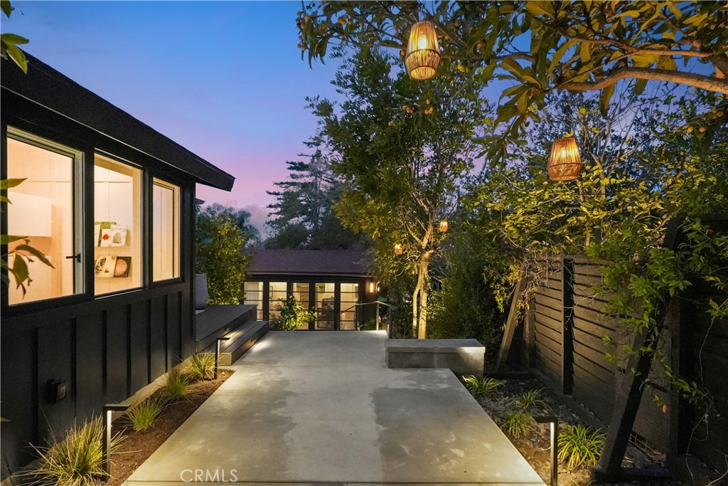 592 Bluebird Canyon Drive, Laguna Beach CA 92651 - photo 50