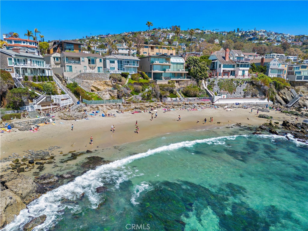 Moments from the best beaches in Laguna - 592 Bluebird Canyon Drive, Laguna Beach CA 92651 - photo 73