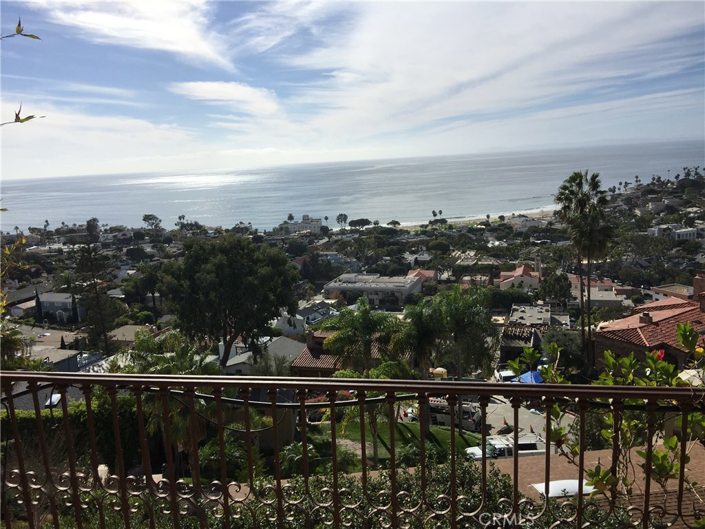 592 Mystic Way B, Laguna Beach CA 92651 - photo 1