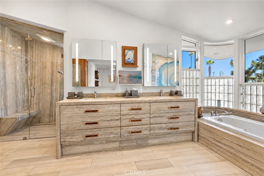 594 Cliff Drive, Laguna Beach CA 92651 - photo 16