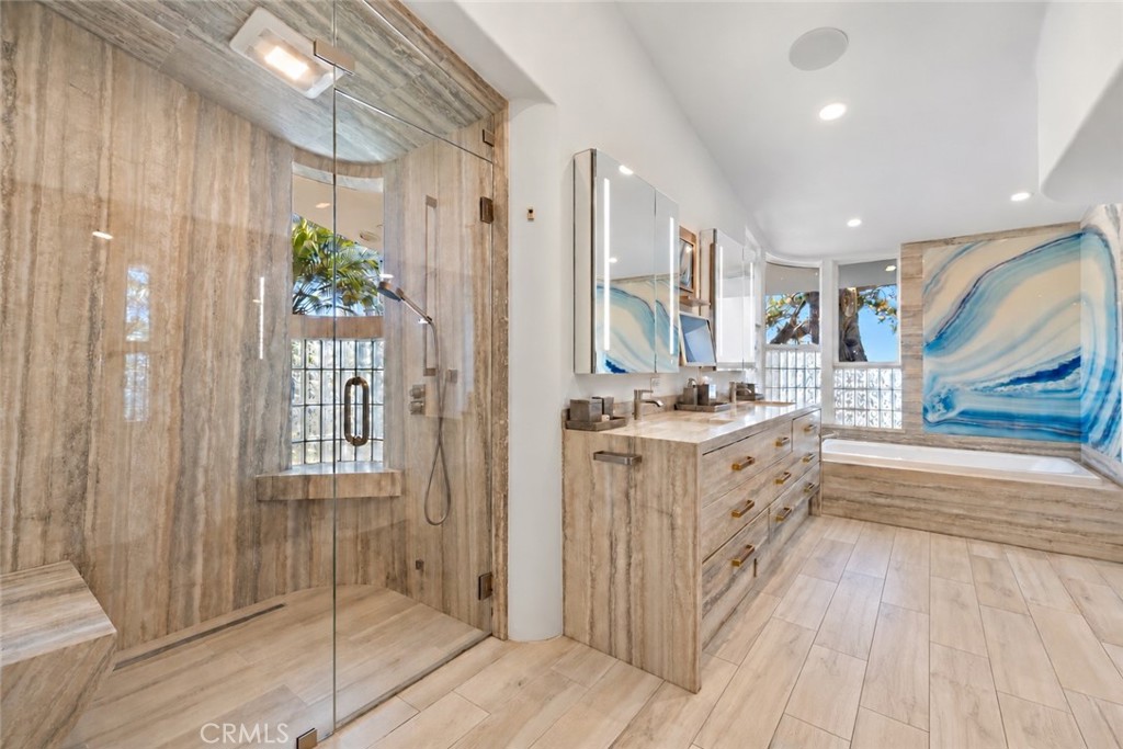 594 Cliff Drive, Laguna Beach CA 92651 - photo 17