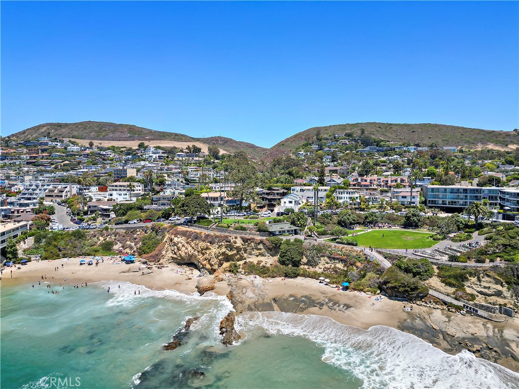 594 Cliff Drive, Laguna Beach CA 92651 - photo 38