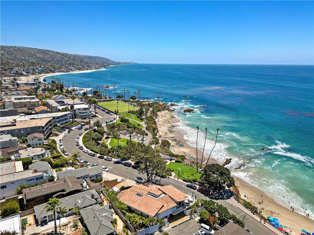 594 Cliff Drive, Laguna Beach CA 92651 - photo 41